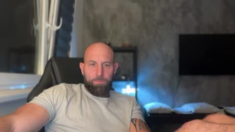 Thomas Fit online show from July 2026 09:06:02 PM