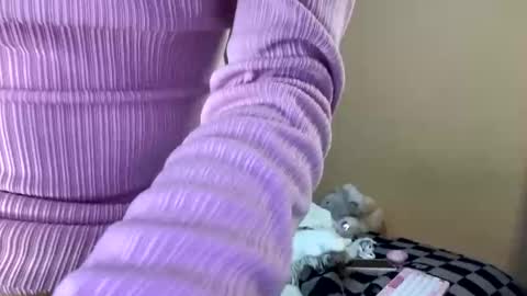 leyla  online show from February 2025 09:43:02 AM