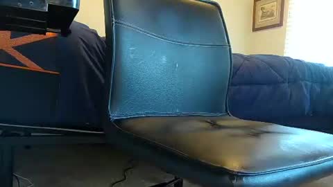 Thomas online show from October 2025 06:09:01 PM