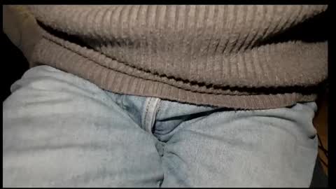 Tom online show from October 2025 07:19:02 PM