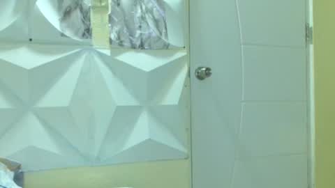 Antonio online show from March 2025 12:52:01 PM