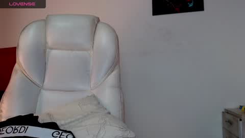 TONI BELMONT online show from December 2024 09:57:01 PM