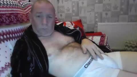 tony14712 online show from December 2024 12:24:01 AM