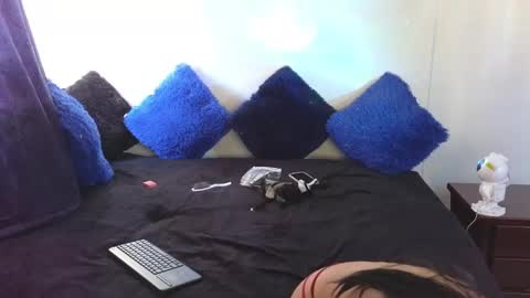 Sophia  Tony online show from December 2024 02:22:01 PM