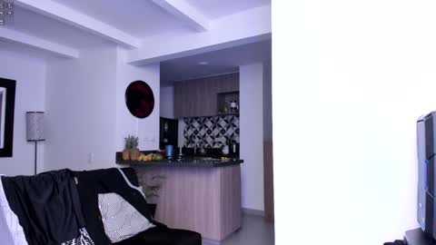 tony muscle1 online show from January 2025 01:30:01 AM