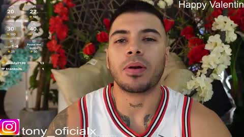 Snapshot of tony_newmen chatting on February 2025 08:40:01 PM tony online show from February 2025 08:40:01 PM