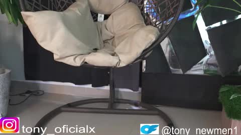 Snapshot of tony_newmen chatting on January 2026 06:32:02 PM tony online show from January 2026 06:32:02 PM