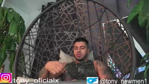 Snapshot of tony_newmen chatting on February 2026 11:20:01 AM tony online show from February 2026 11:20:01 AM