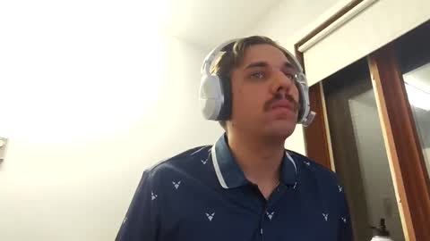 tonytto online show from February 2025 01:31:01 AM