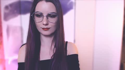 Elizabeth online show from January 2025 08:22:01 PM