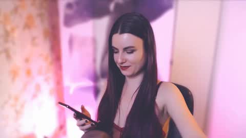 Elizabeth online show from February 2025 09:21:01 AM