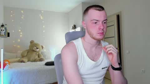 toohornyserj online show from December 2024 11:38:02 PM