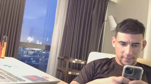 toomuchsmoke online show from December 2024 11:36:02 PM