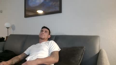 toomuchsmoke online show from February 2025 07:47:02 AM