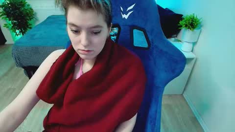 topcranberry online show from December 2025 08:19:02 AM