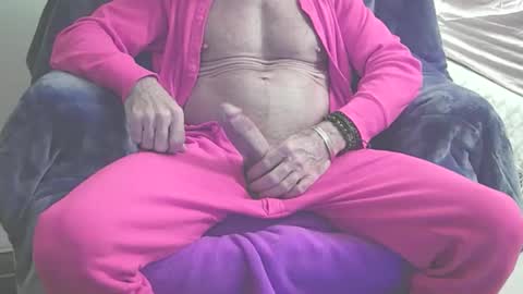 topfortwinks online show from November 2025 06:36:02 AM