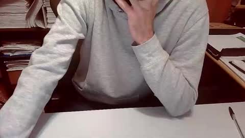 Topg84 online show from October 2025 05:08:01 PM