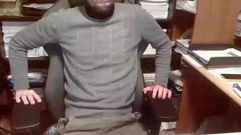 Topg84 online show from October 2025 05:14:02 PM