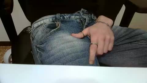 Topg84 online show from March 2026 07:07:01 PM