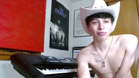 Snapshot of topzaddy chatting on December 2024 03:41:01 AM TopZaddy online show from December 2024 03:41:01 AM