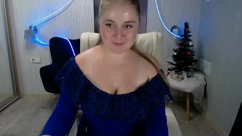 tori_blond online show from December 2024 03:36:01 PM