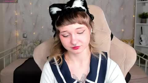 Tori online show from April 2026 01:42:02 AM