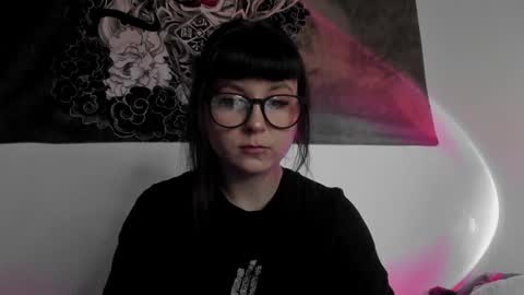Snapshot of toriayun0 chatting on January 2025 10:51:01 PM your personal gothic girl check it online show from January 2025 10:51:01 PM