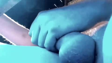 tornne online show from September 2025 02:01:02 AM