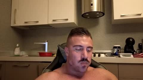 toro_arrapato online show from October 2025 06:58:02 PM