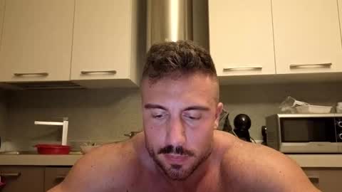 toro_arrapato online show from November 2025 08:32:01 PM