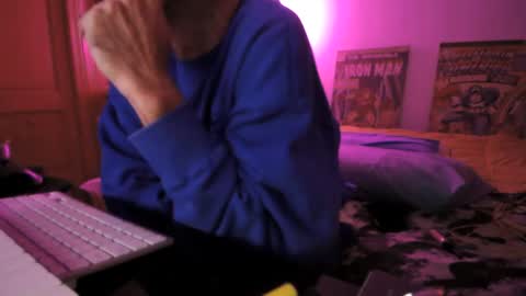 Torosko online show from November 2025 06:52:02 PM