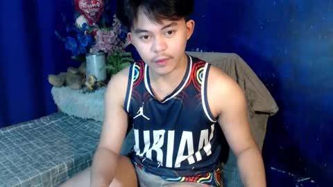 Toshiro online show from October 2025 04:28:01 PM