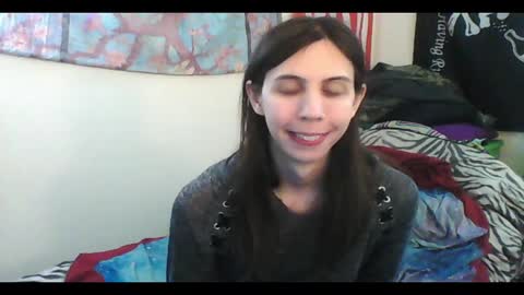 Luna online show from January 2025 06:24:02 AM