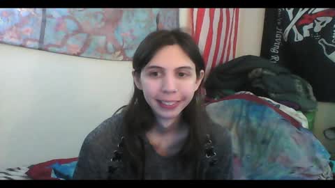 Luna online show from February 2025 09:02:01 PM