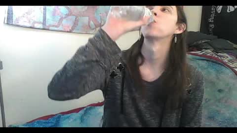 Luna online show from March 2025 03:45:01 AM