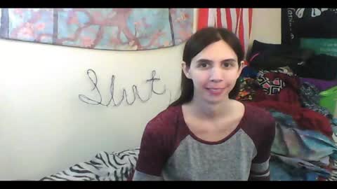 Luna online show from October 2025 03:01:02 AM