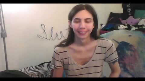 Luna online show from October 2025 01:47:01 AM