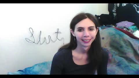 Luna online show from November 2025 07:25:01 AM