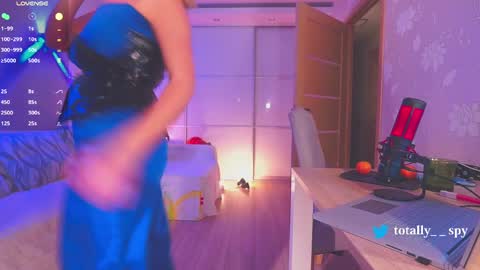 Madam Viktoria   Vacation in Portugal  2811 - 0412 online show from February 2025 06:23:01 PM