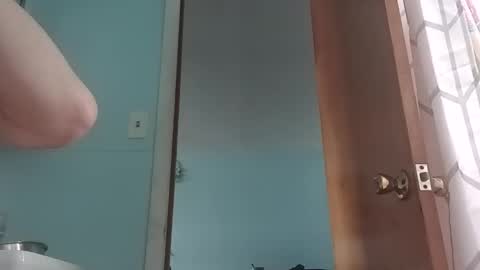 totallyawesome_65 online show from April 2026 07:44:01 PM