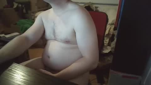 Snapshot of totox1989 chatting on December 2025 01:22:01 AM Totox online show from December 2025 01:22:01 AM