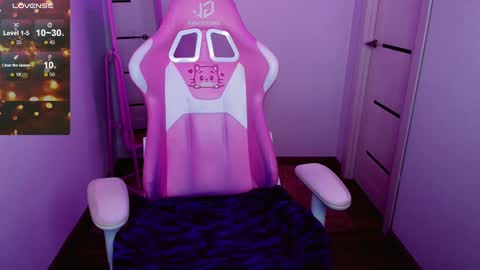   online show from December 2024 07:49:02 AM