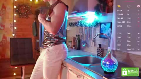 Paul online show from February 2025 04:07:01 AM