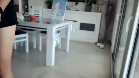 toutim6163 online show from October 2025 08:32:01 AM