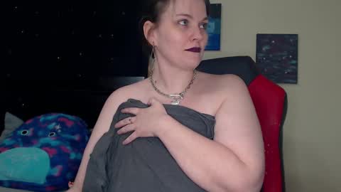 Lilly Miss Mistress Goddess Maam Queen Boss online show from January 2025 12:30:01 PM