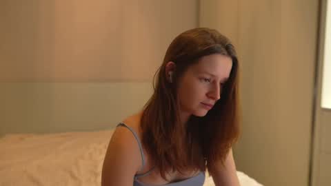 Bella online show from September 2025 05:24:01 PM