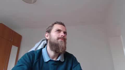 Snapshot of tralalabala chatting on October 2025 03:10:02 PM Tralalabala online show from October 2025 03:10:02 PM