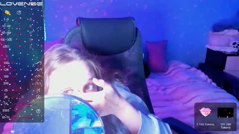 Kate online show from September 2025 06:47:02 AM