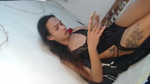 Amor  THUMBS-UP ME online show from September 2025 05:07:02 AM