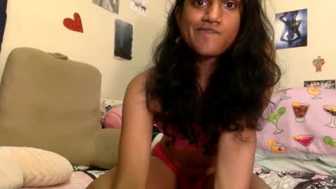 transamoure online show from April 2026 12:44:01 AM